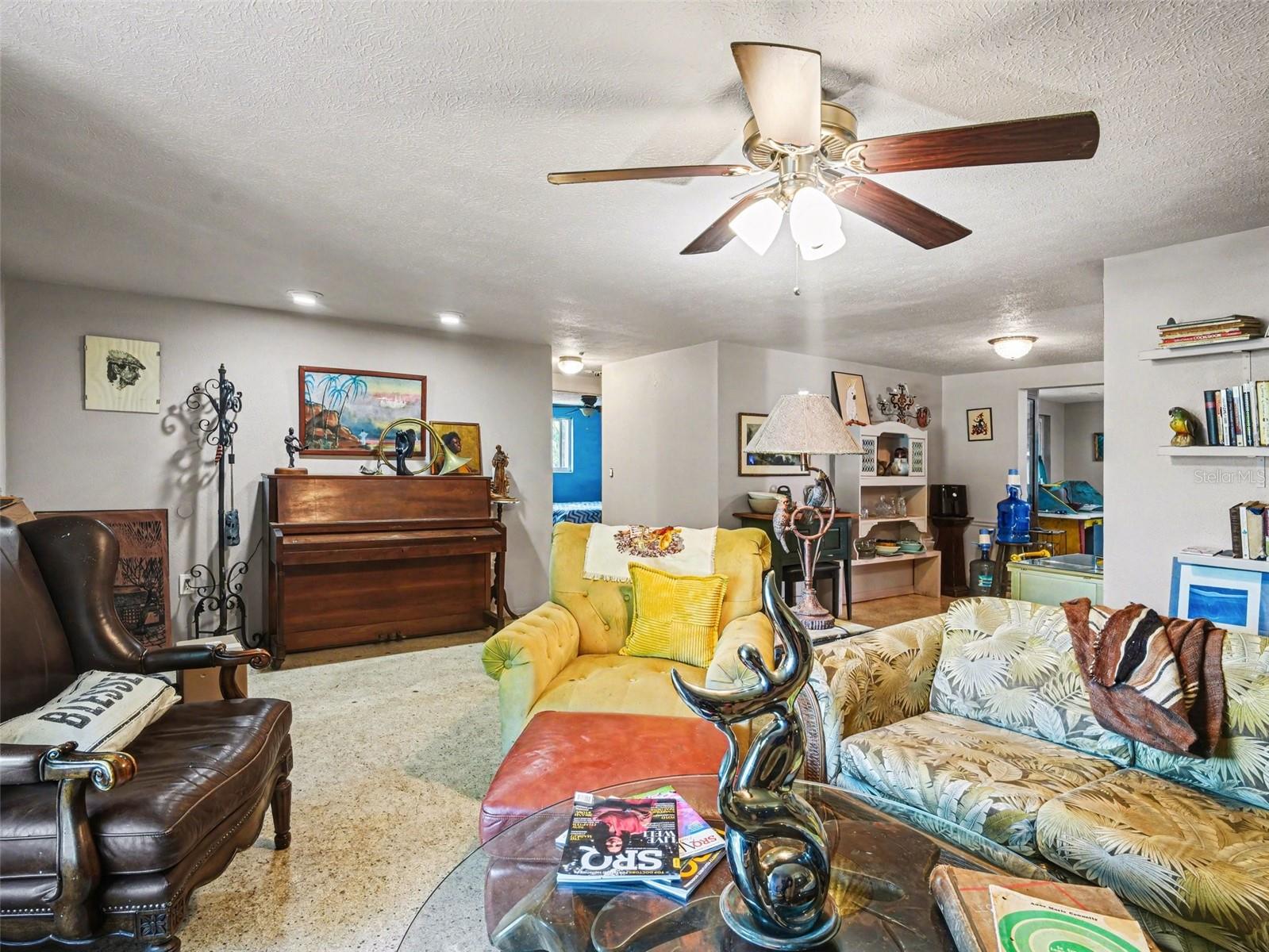 DE SOTO LAKES UNIT 03 - Residential