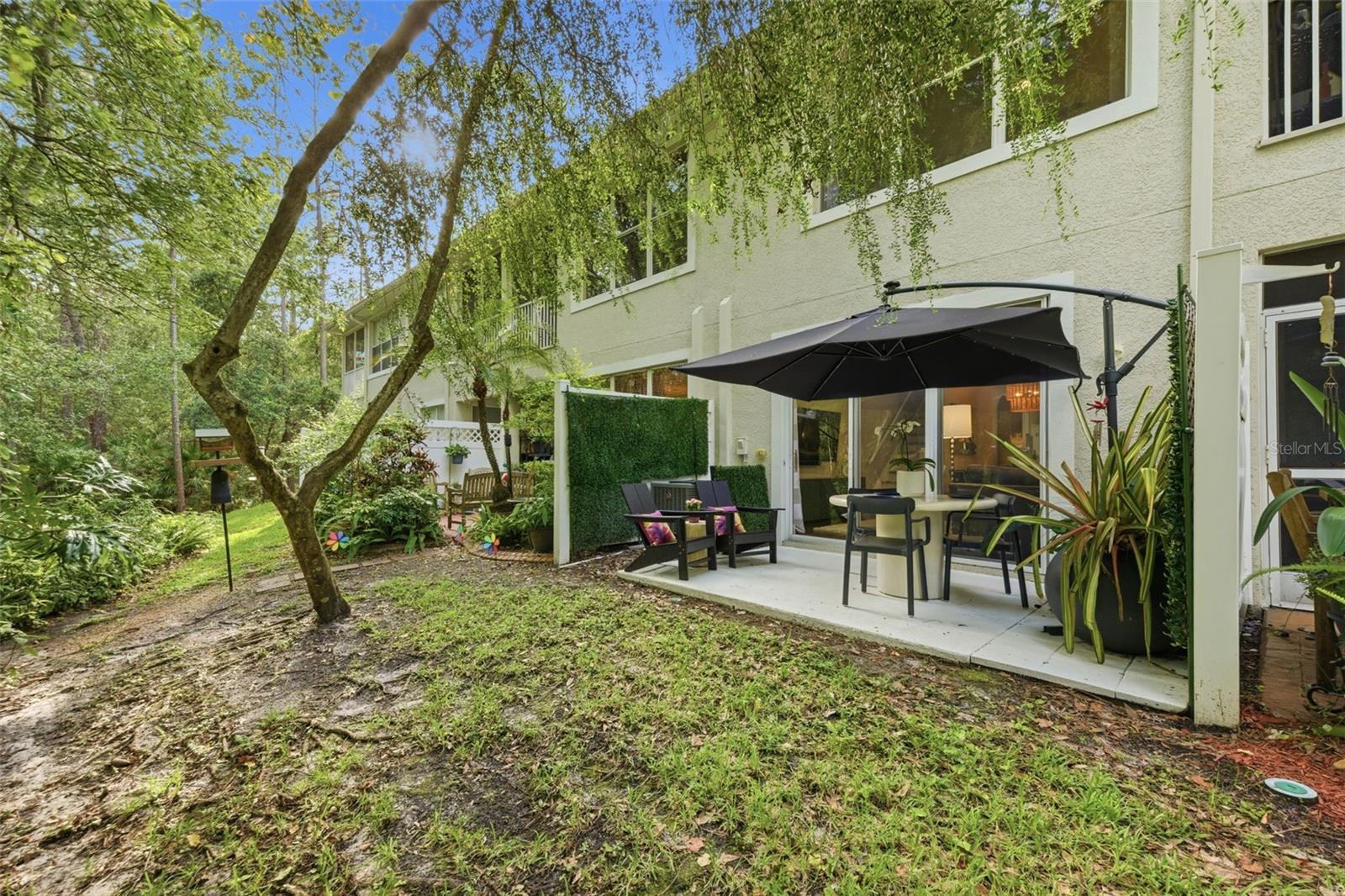 HAMPTON CHASE TWNHMS - Residential