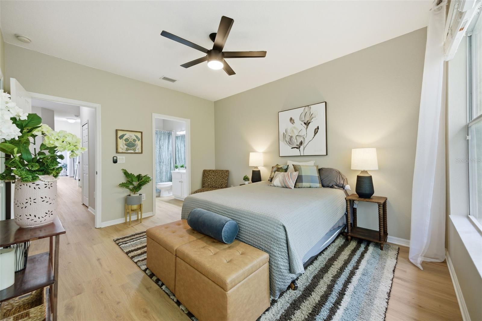 HAMPTON CHASE TWNHMS - Residential