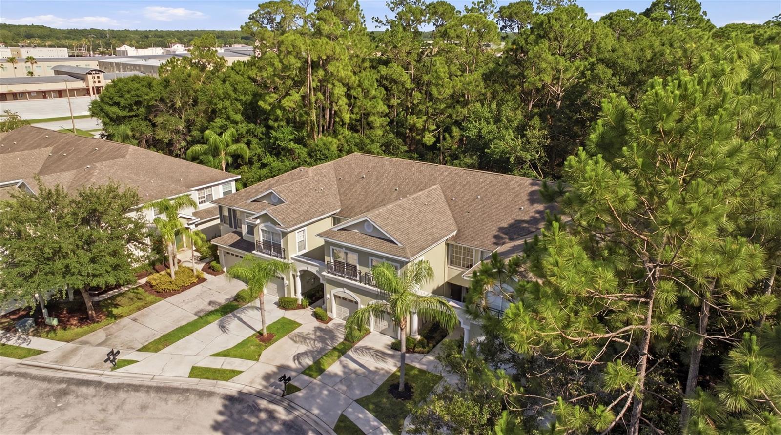 HAMPTON CHASE TWNHMS - Residential