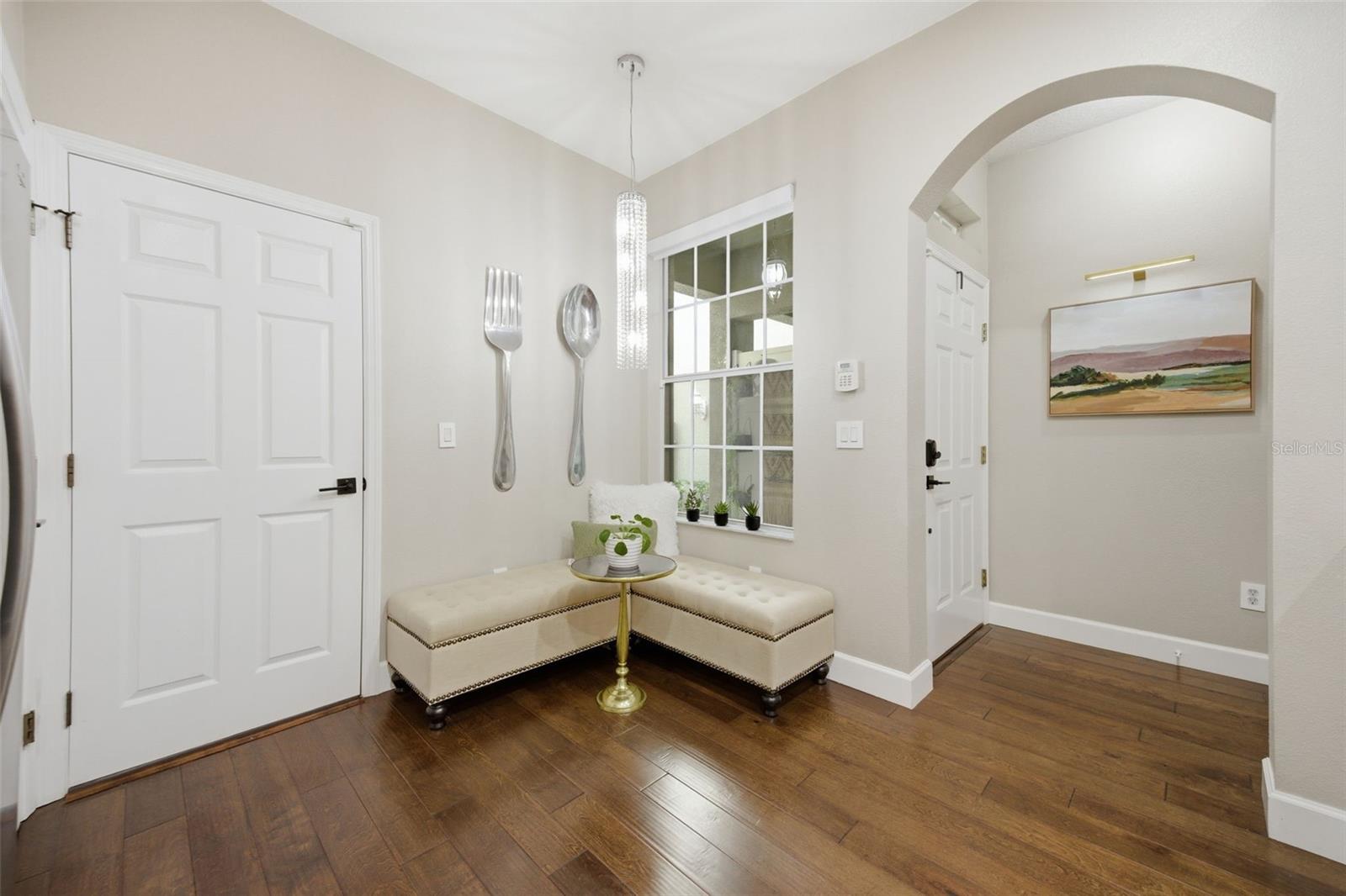HAMPTON CHASE TWNHMS - Residential