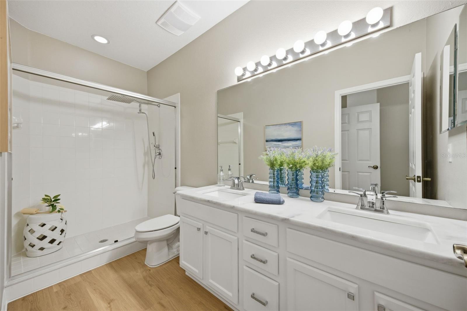 HAMPTON CHASE TWNHMS - Residential