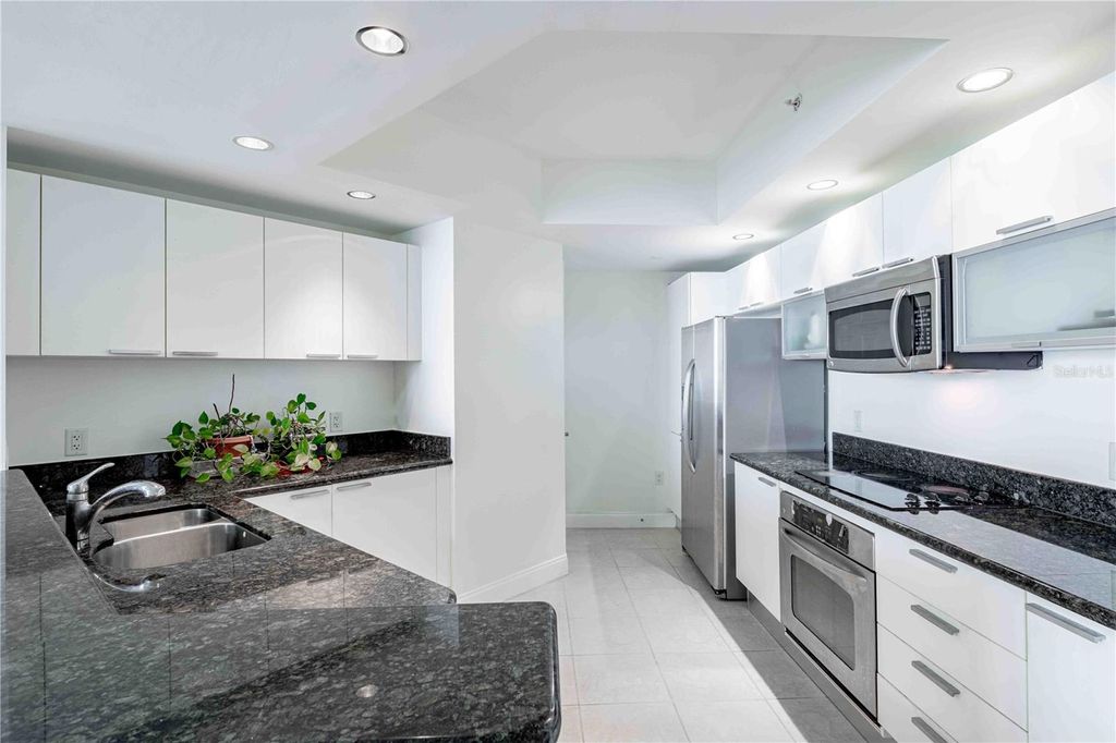 Photo of 231 Riverside Drive #2105-1, Daytona Beach, FL 32117 (MLS # O6353536)