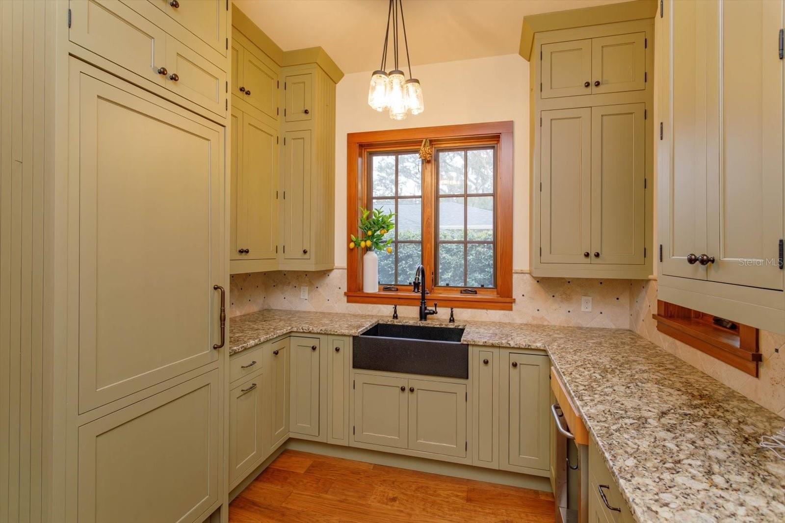 CHARMONT - Residential