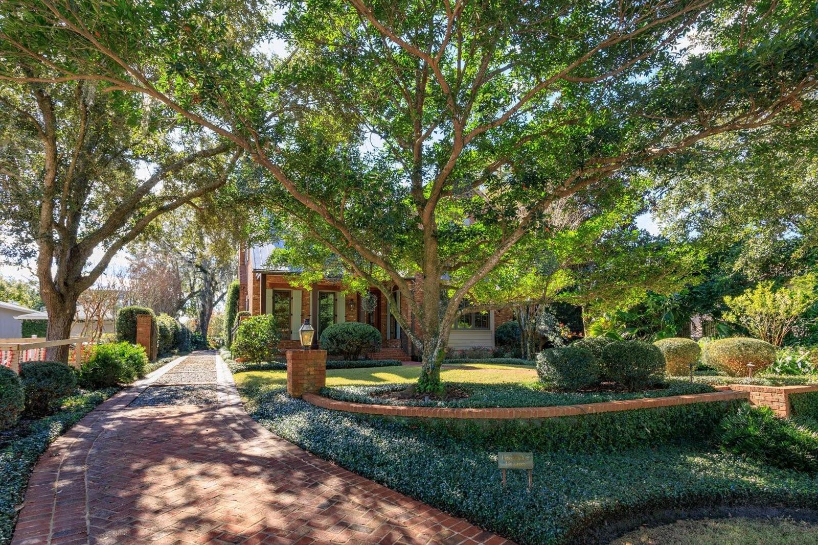 CHARMONT - Residential