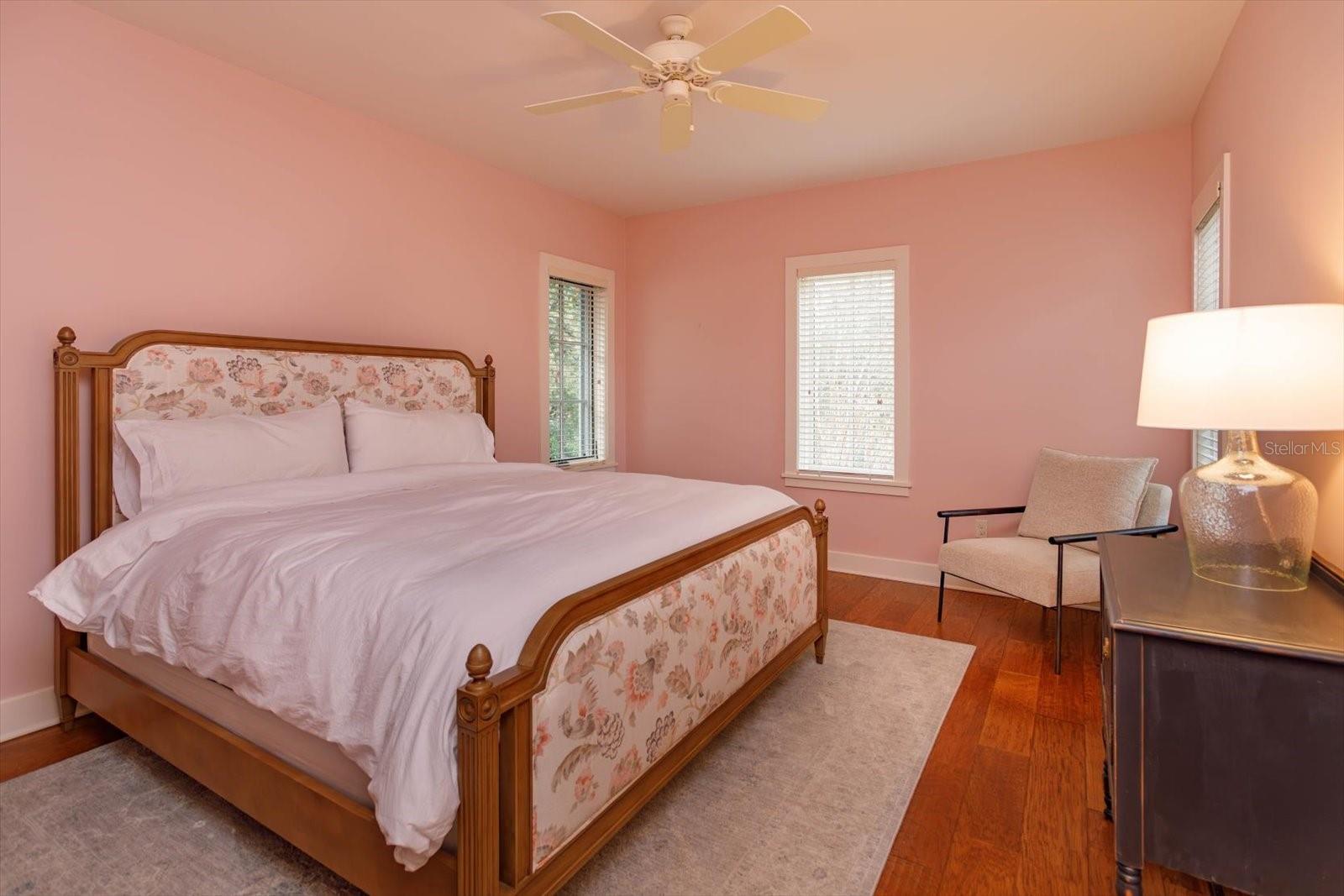 CHARMONT - Residential