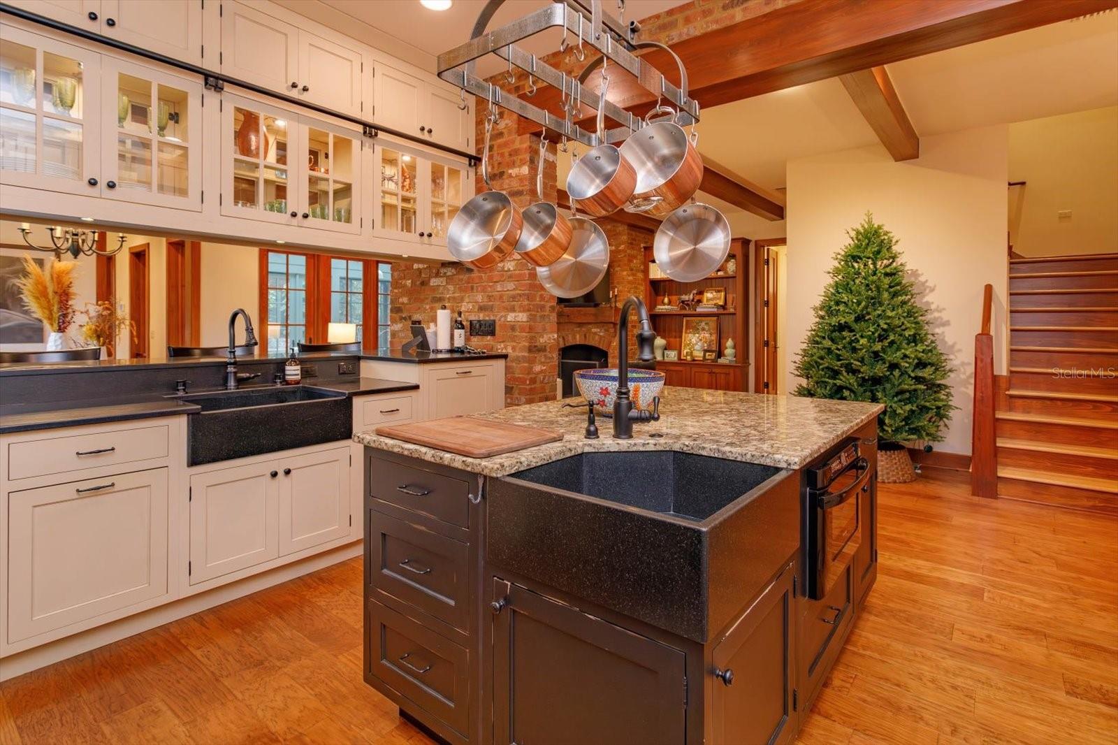 CHARMONT - Residential