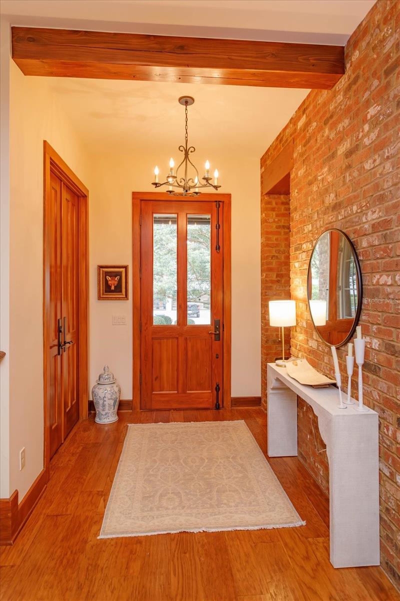 CHARMONT - Residential