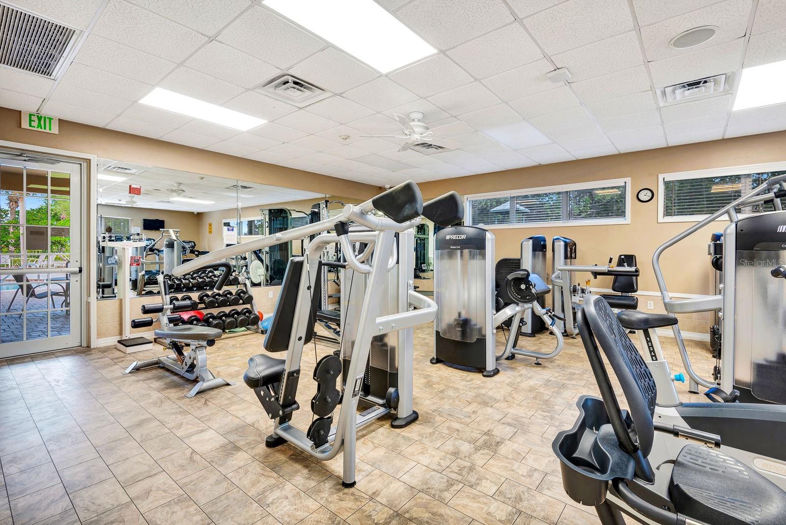 PALMA SOLA TRACE - Residential