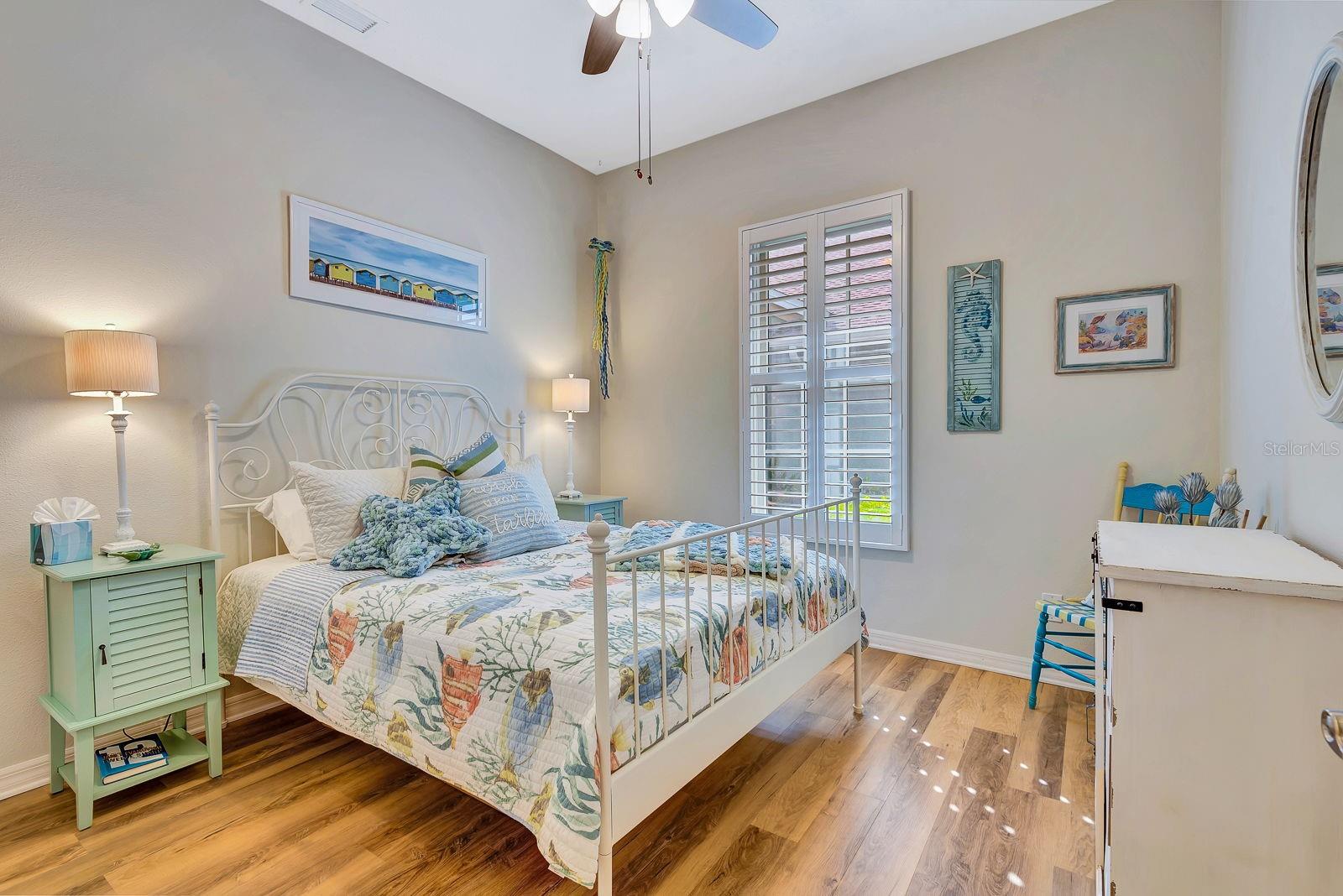 PALMA SOLA TRACE - Residential