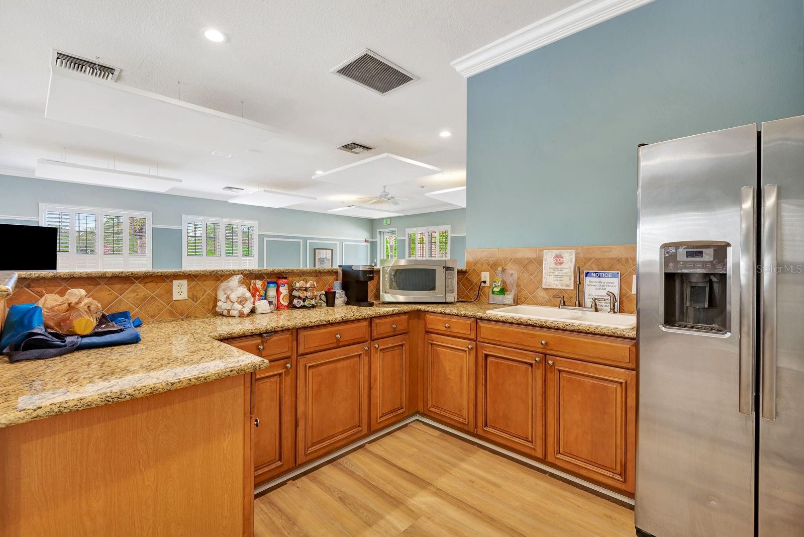 PALMA SOLA TRACE - Residential