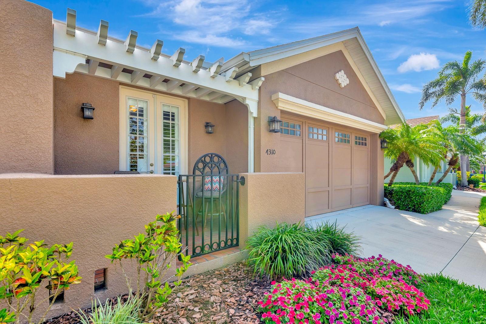 PALMA SOLA TRACE - Residential