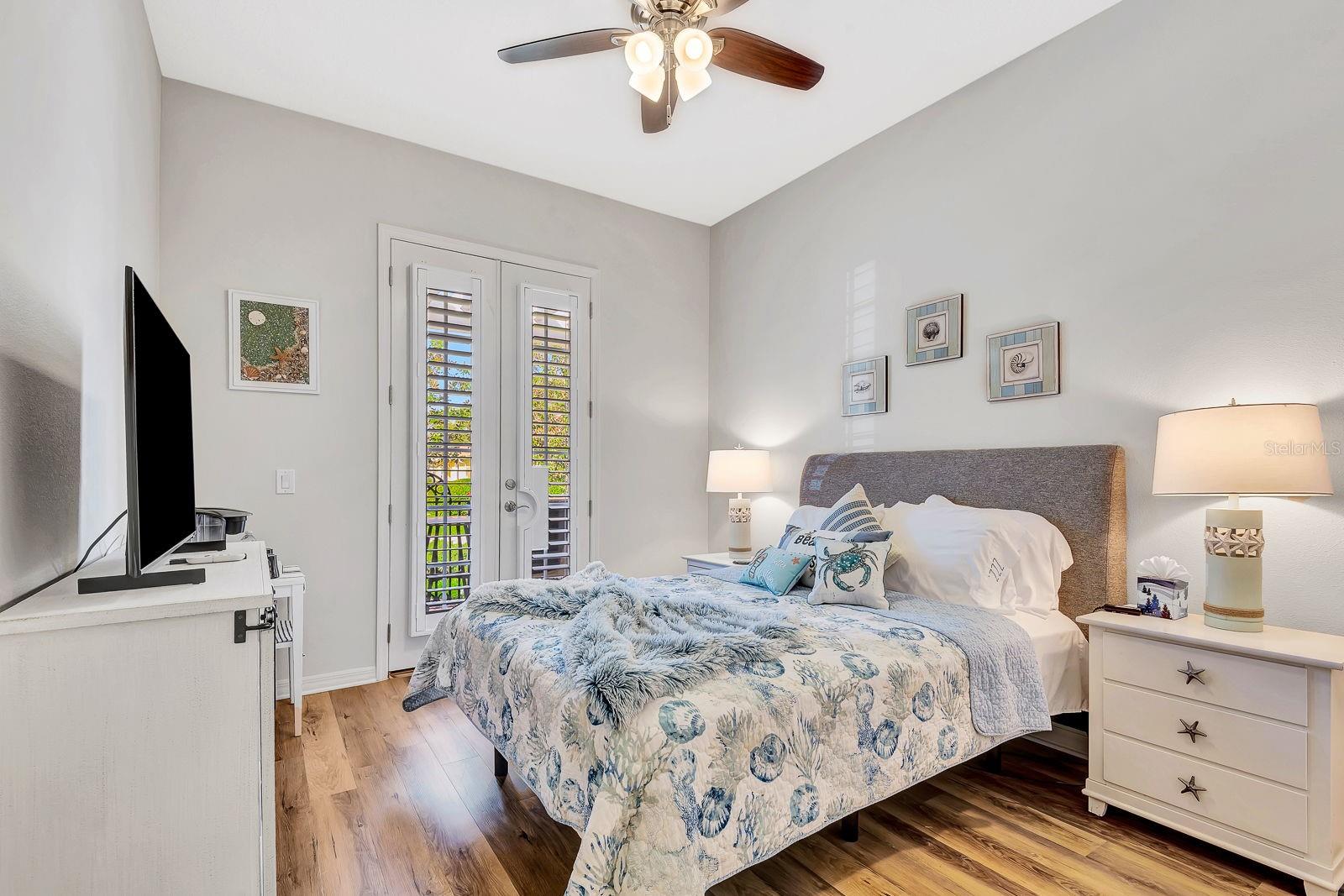 PALMA SOLA TRACE - Residential