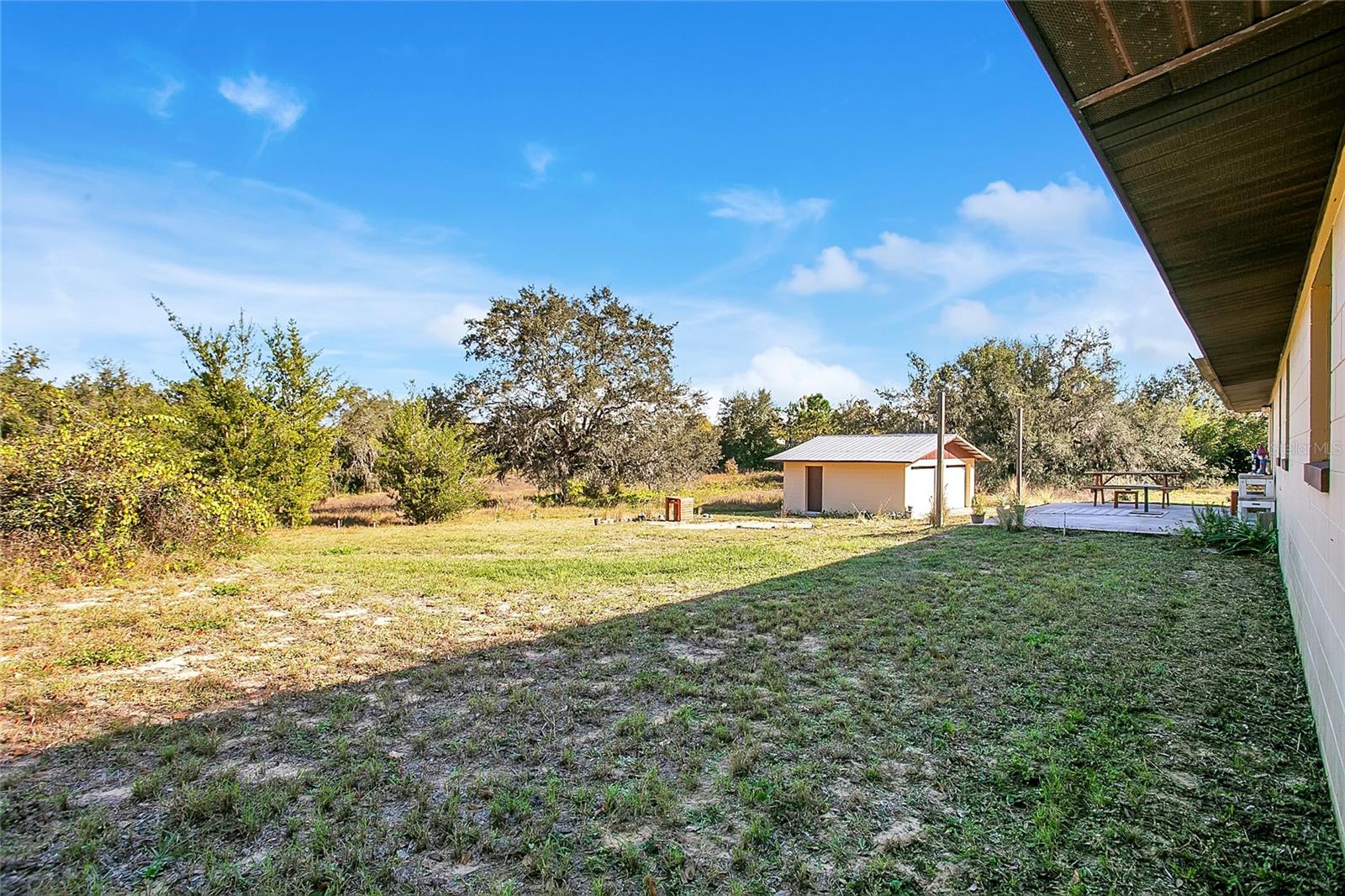 LAKE AVALON GROVES REP - Residential