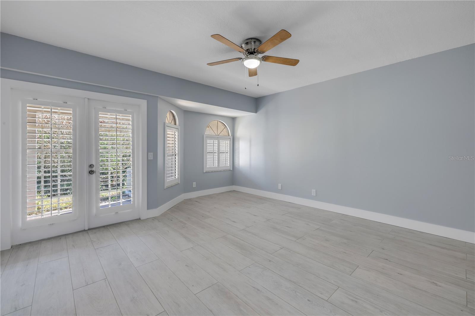 MARINA BAY TOWNHOMES - Residential