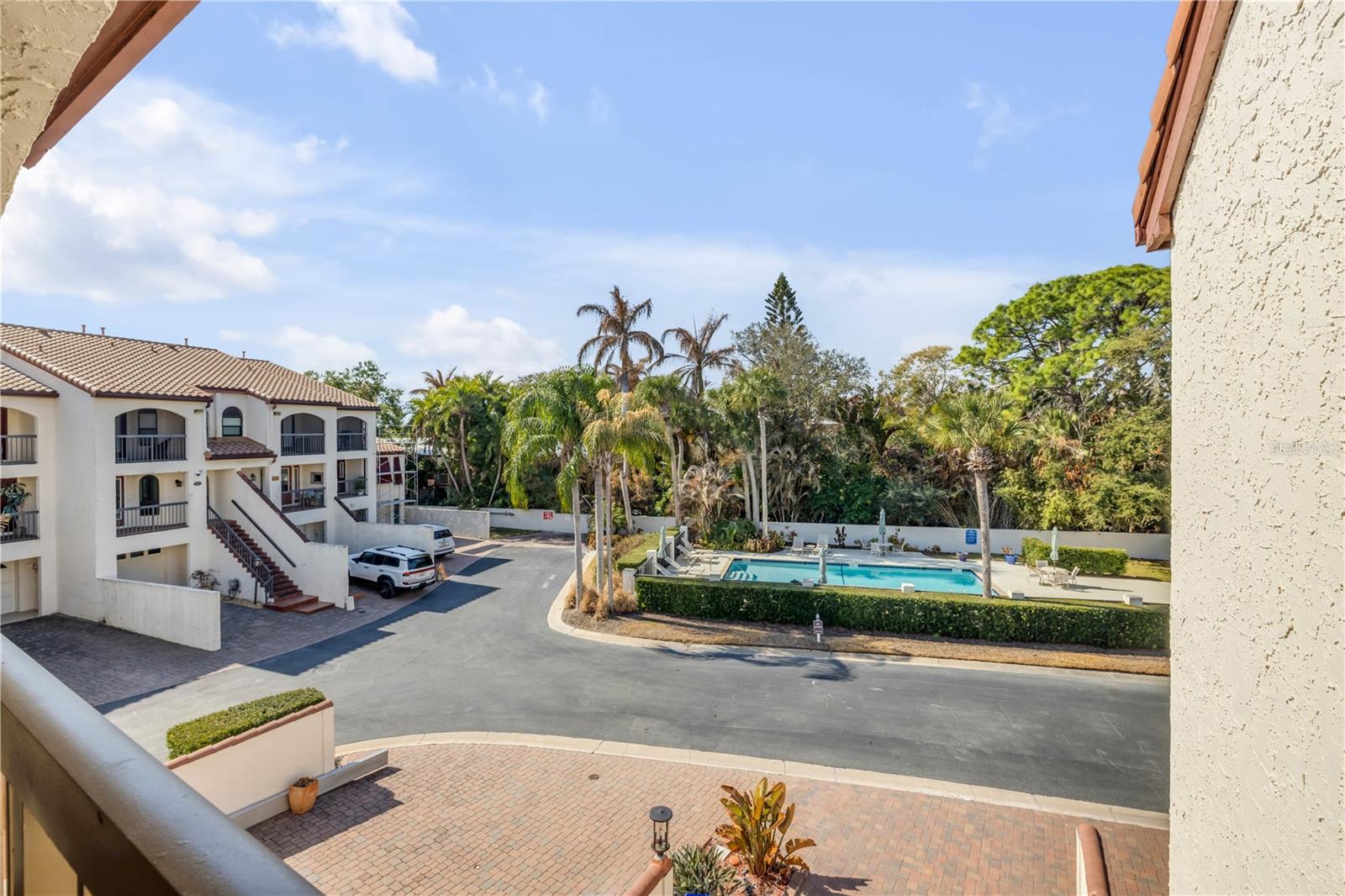 MARINA BAY TOWNHOMES - Residential