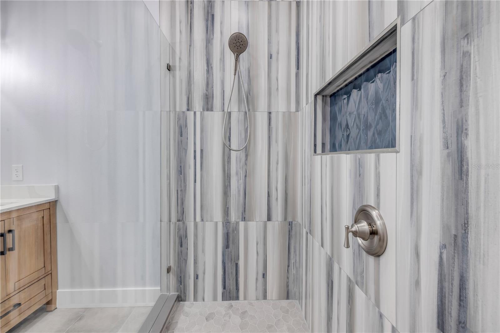 MARINA BAY TOWNHOMES - Residential