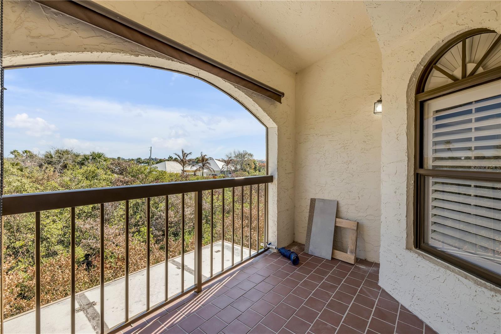 MARINA BAY TOWNHOMES - Residential