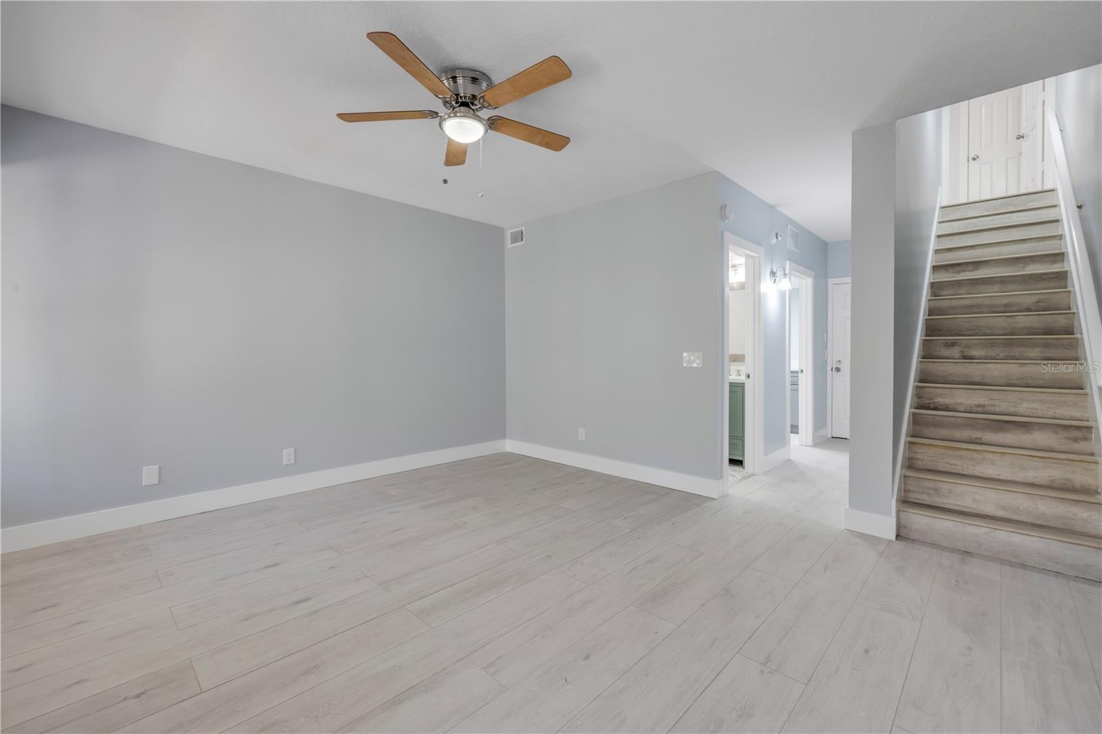 MARINA BAY TOWNHOMES - Residential