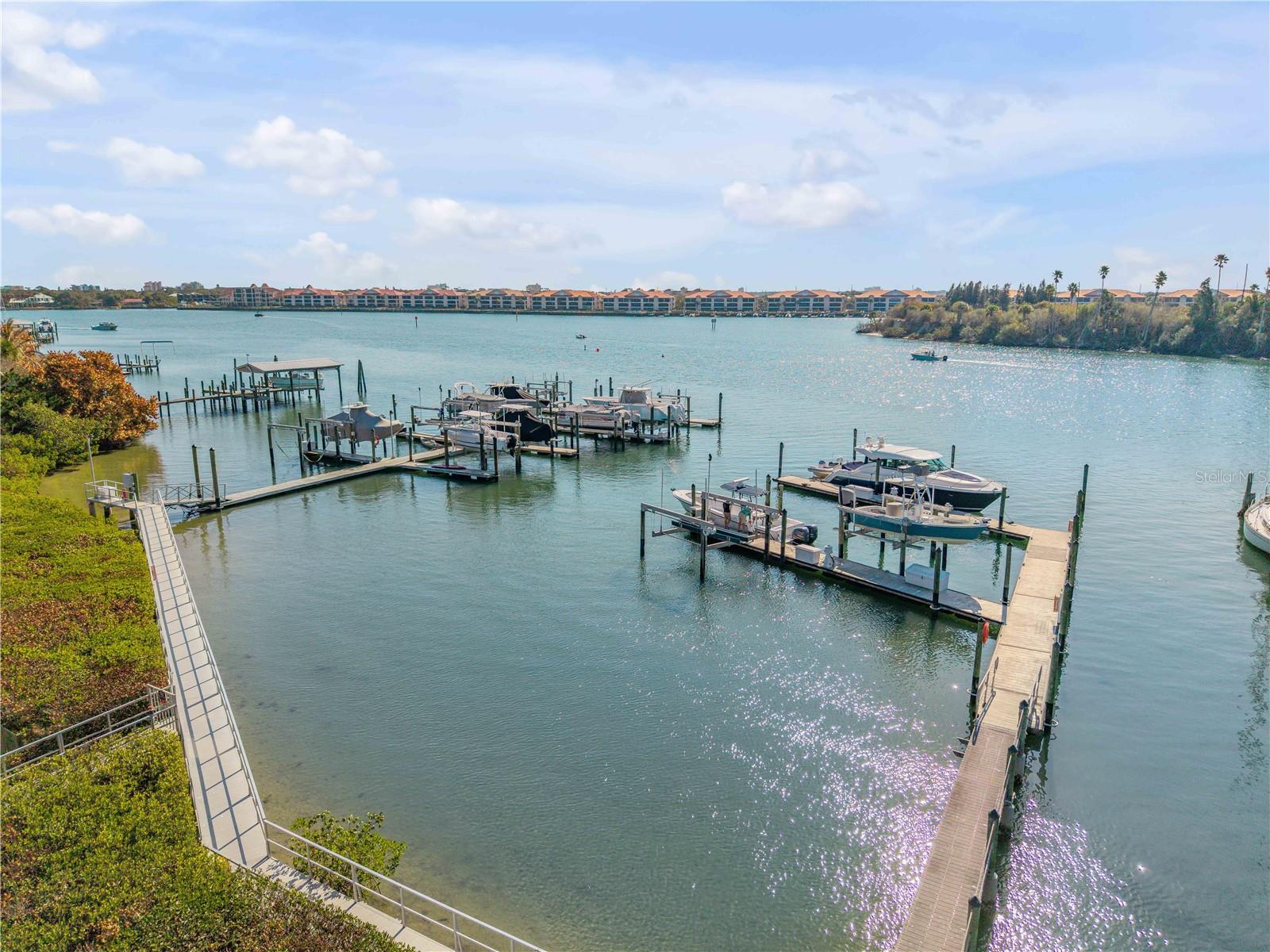 MARINA BAY TOWNHOMES - Residential