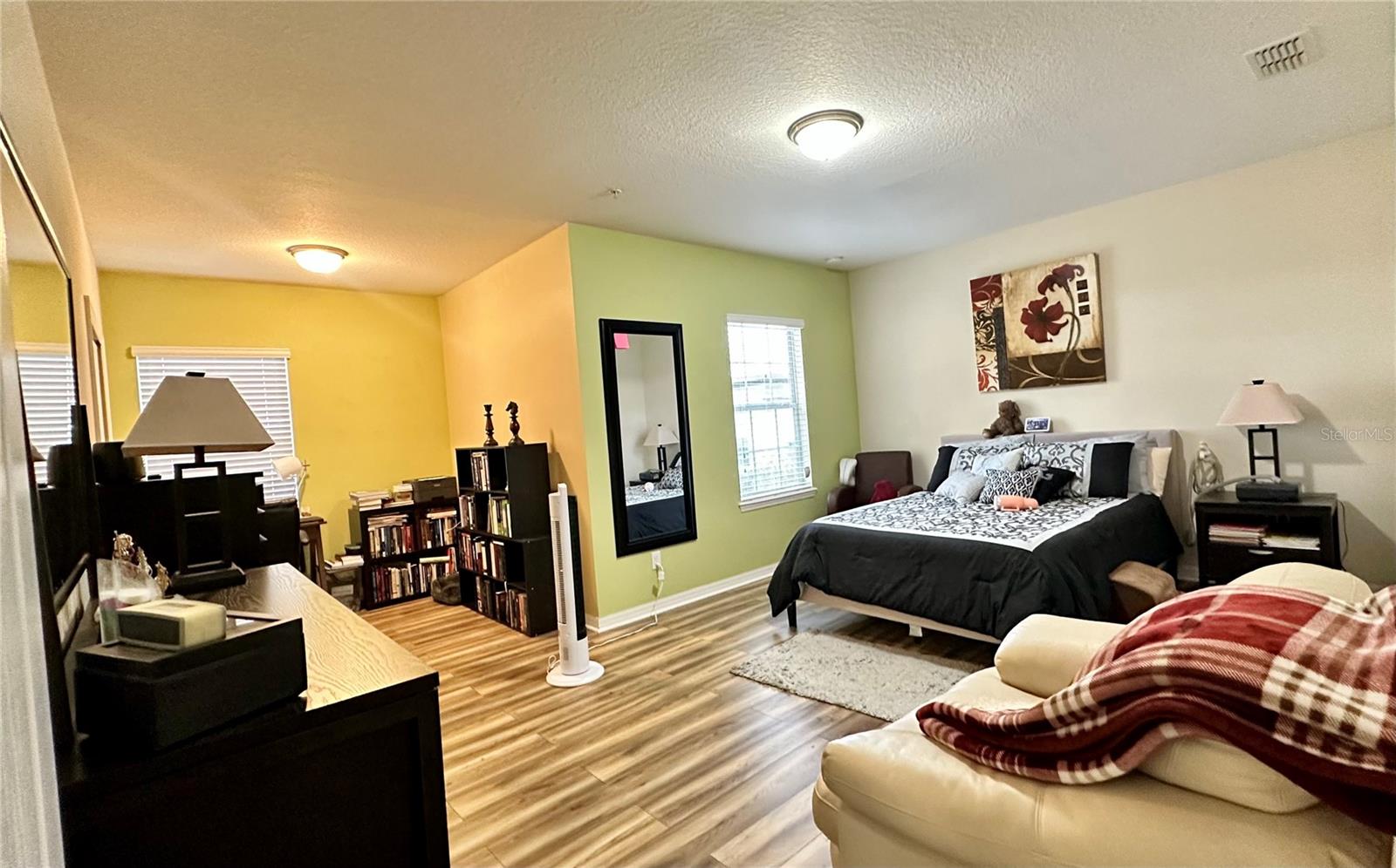 JESUPS RESERVE TWNHMS REP - Residential