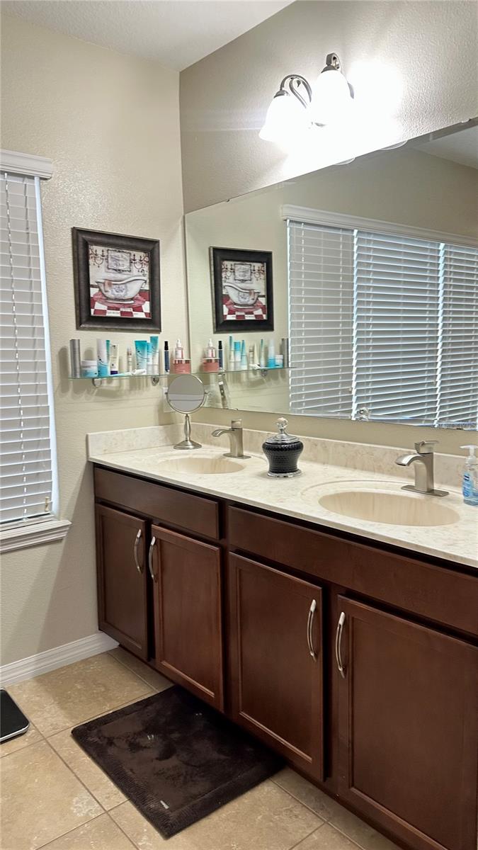 JESUPS RESERVE TWNHMS REP - Residential