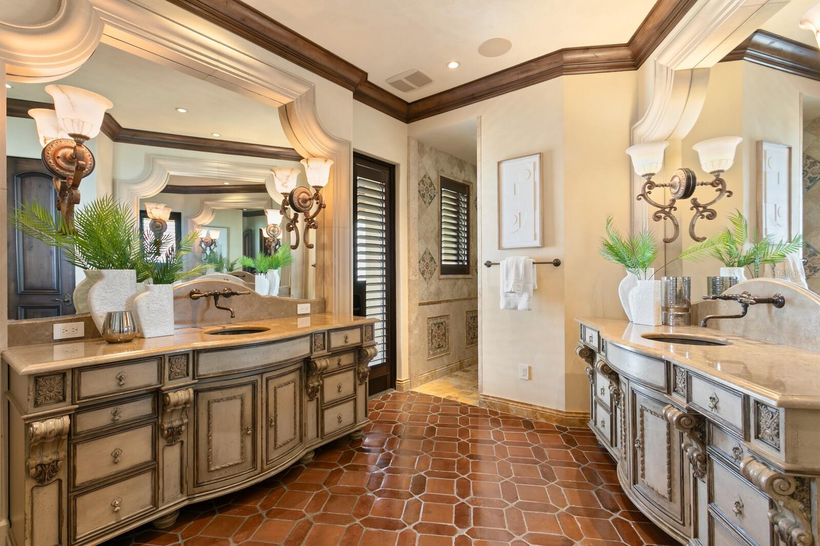 TIERRA VERDE UNIT 1 1ST REP - Residential