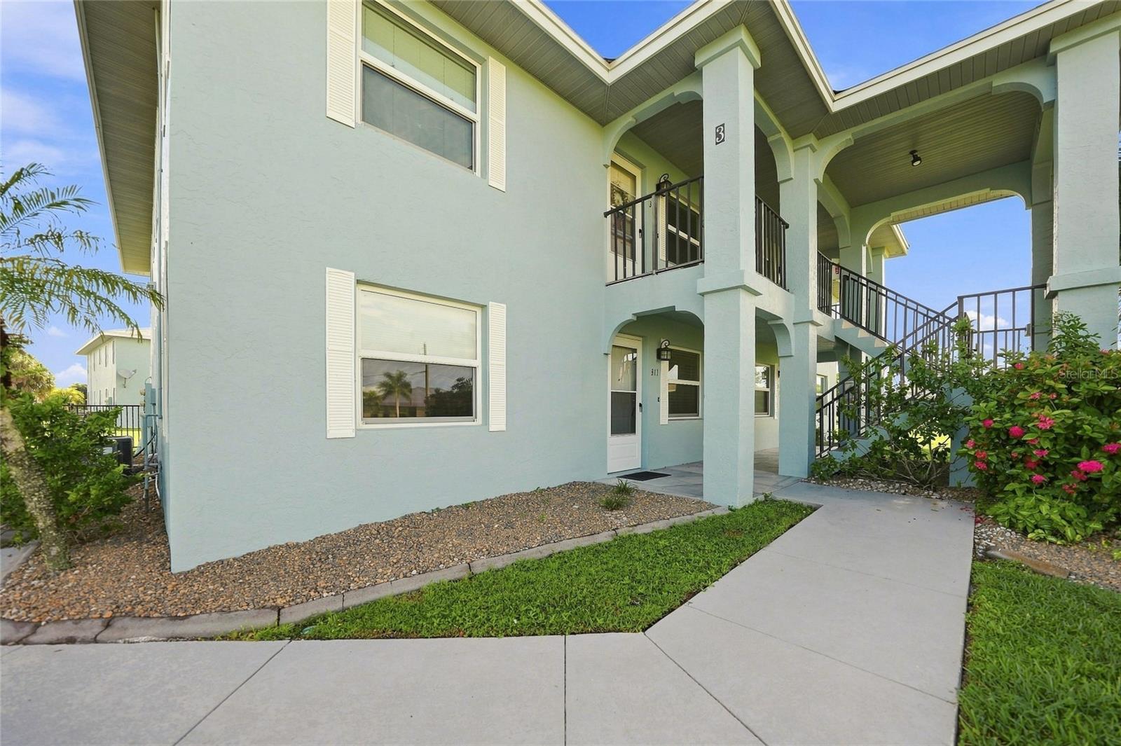 449 ROYAL POINCIANA 311, PUNTA GORDA, FL, 33955 4 449 ROYAL POINCIANA 311