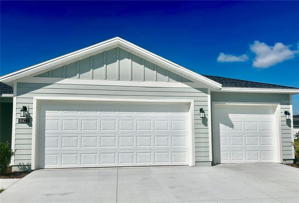 Photo of 8432 SW 41 Circle, Ocala, FL 34476 (MLS # OM710141)