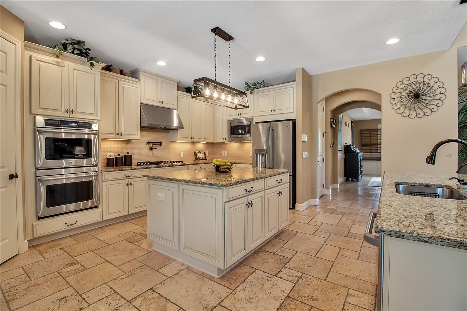 ARBOR LAKES ON PALMER RANCH - Residential