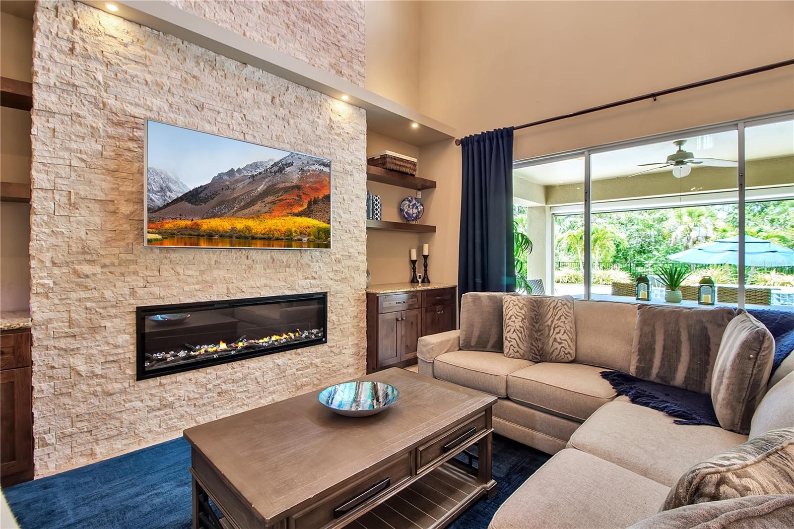 ARBOR LAKES ON PALMER RANCH - Residential