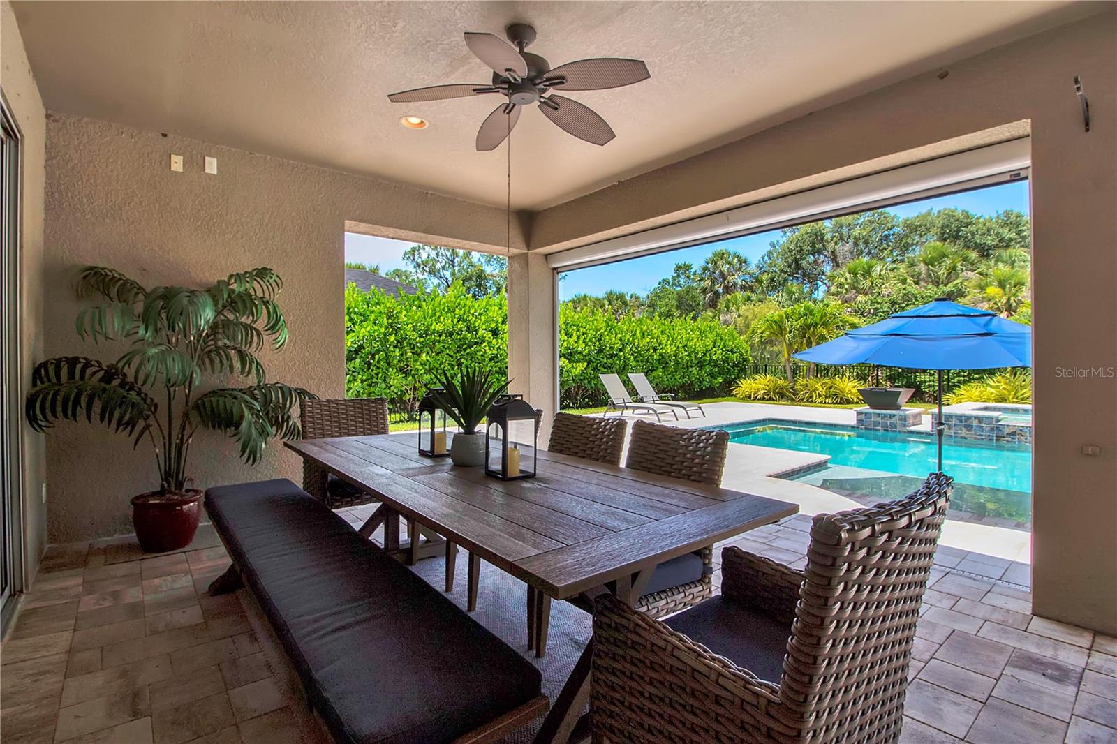 ARBOR LAKES ON PALMER RANCH - Residential