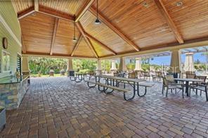 ARBOR LAKES ON PALMER RANCH - Residential
