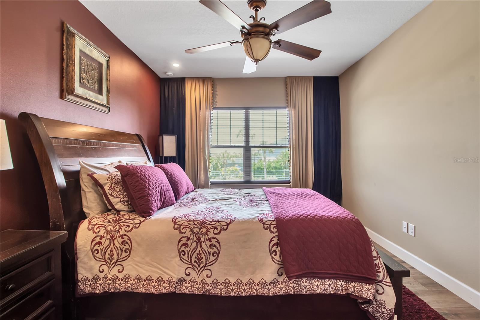 ARBOR LAKES ON PALMER RANCH - Residential
