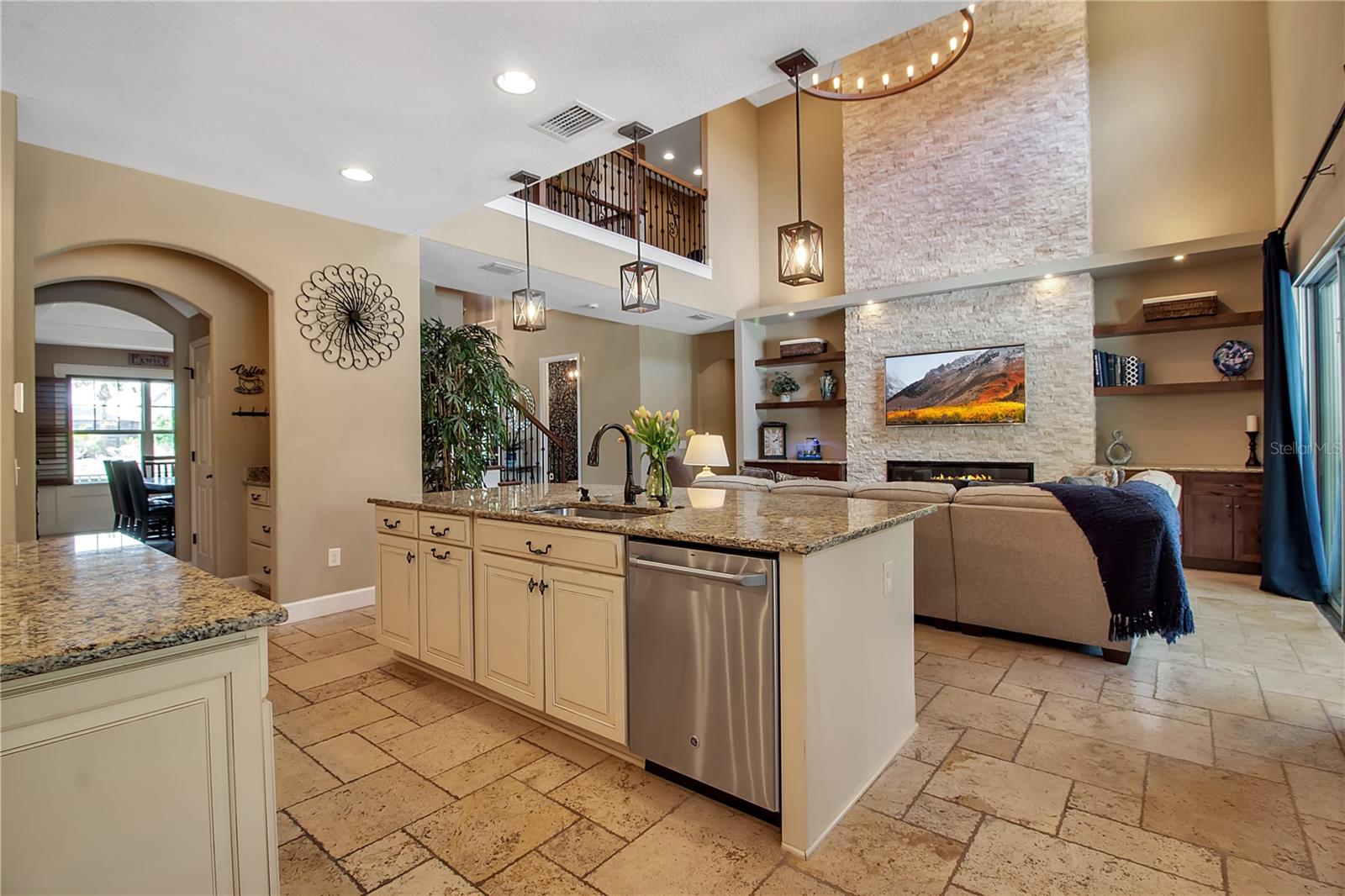 ARBOR LAKES ON PALMER RANCH - Residential