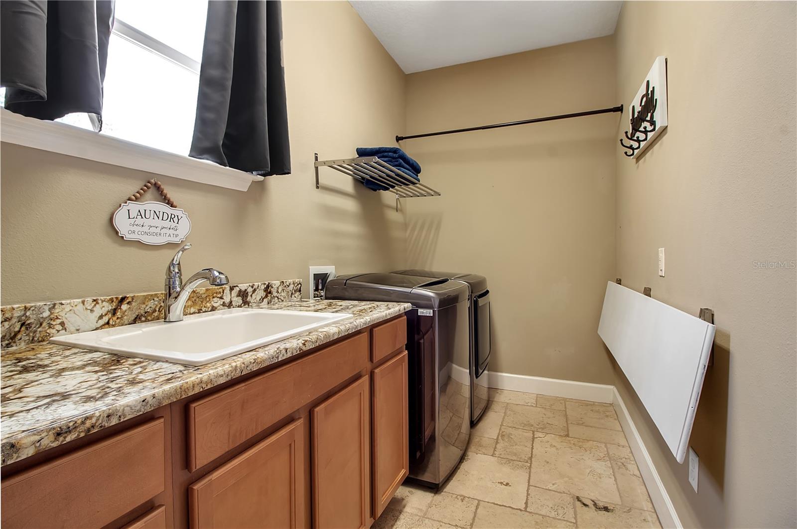 ARBOR LAKES ON PALMER RANCH - Residential