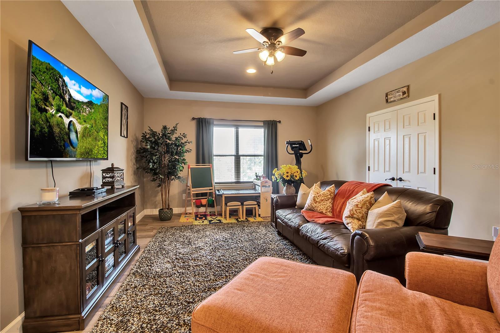 ARBOR LAKES ON PALMER RANCH - Residential