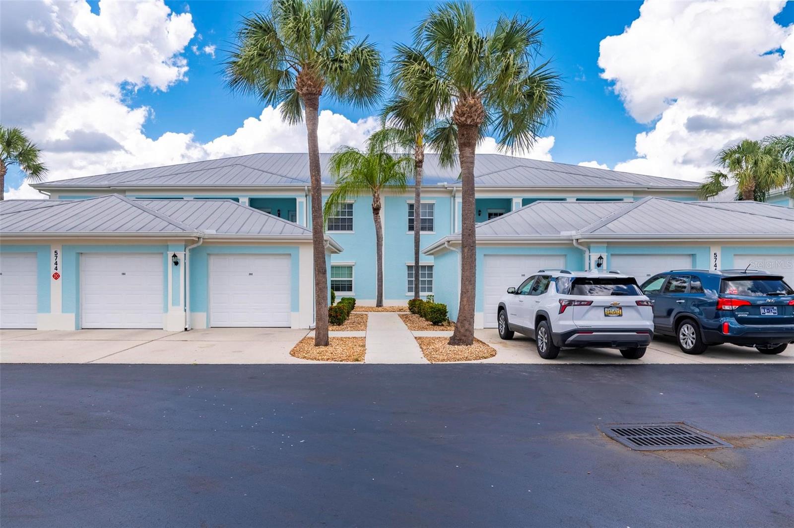 THE COLONY AT SABAL TRACE PHASES 1 & 2 - Residential