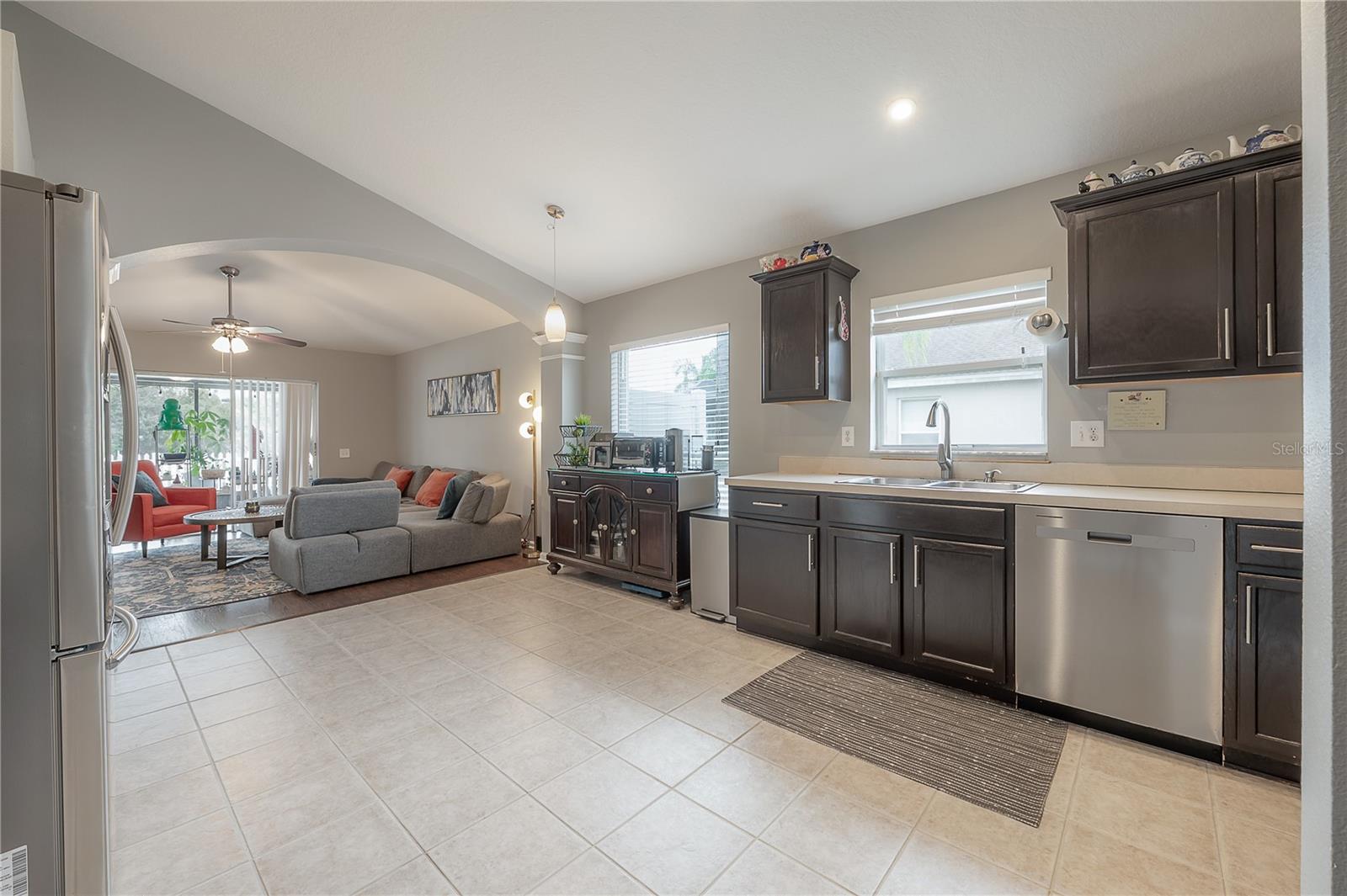 MEADOW POINTE 03 PH 01 UNIT 2B - Residential