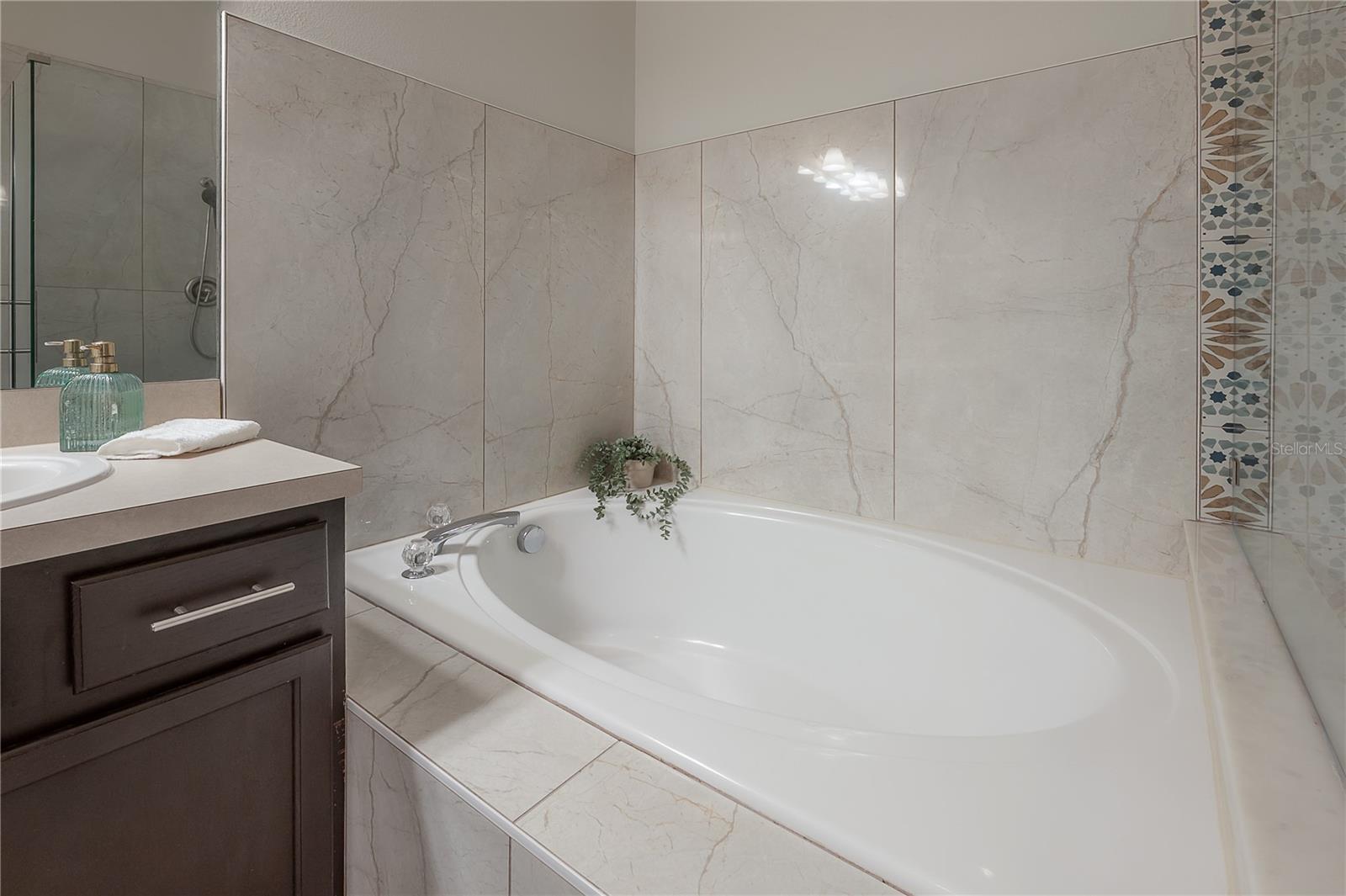 MEADOW POINTE 03 PH 01 UNIT 2B - Residential