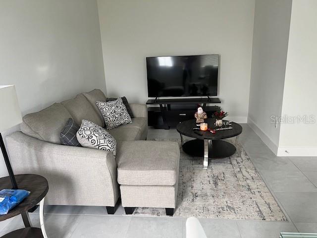 BRENTWOOD LANDING - Residential Lease