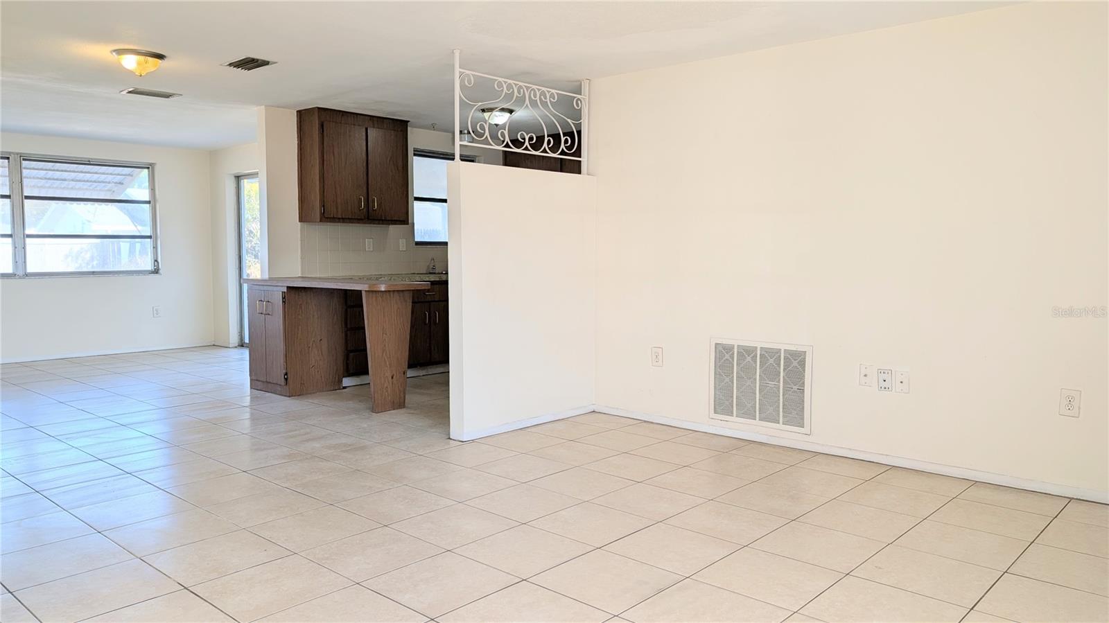 JASMINE LAKES - Residential