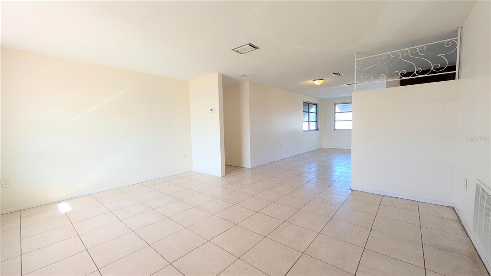 JASMINE LAKES - Residential