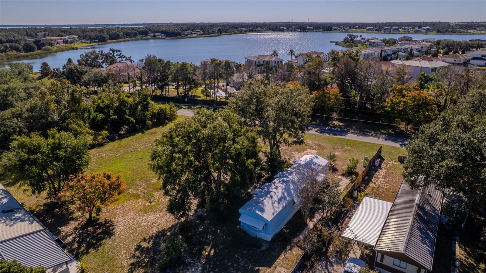 MONTVERDE HILLS - Residential