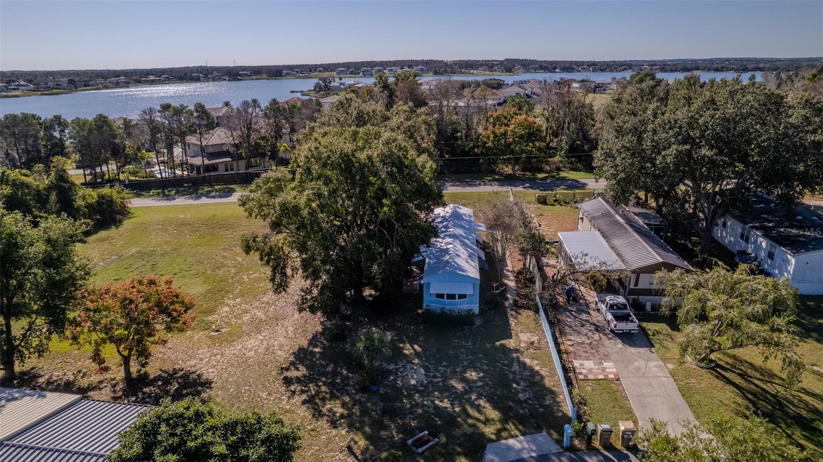 MONTVERDE HILLS - Residential