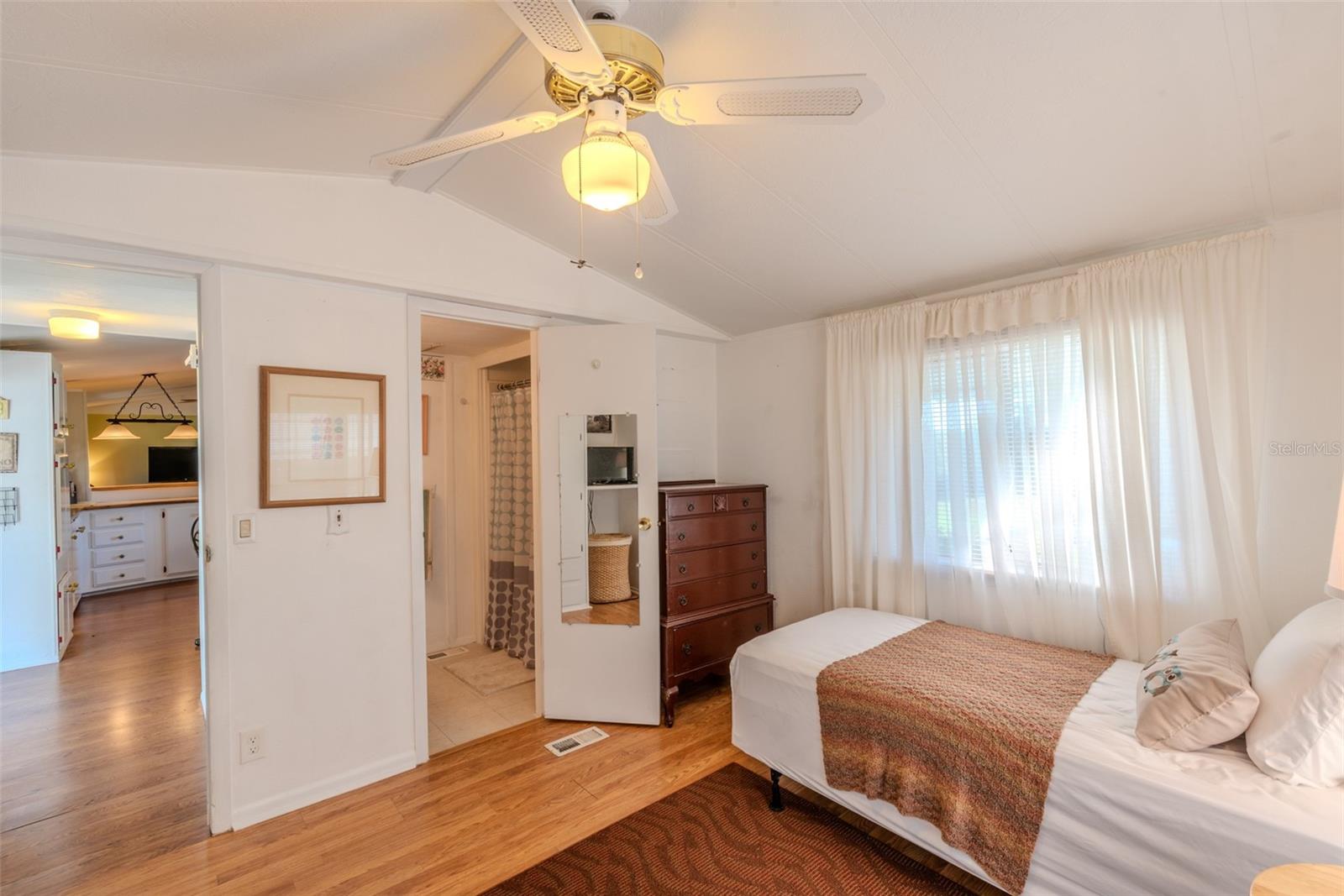 MONTVERDE HILLS - Residential