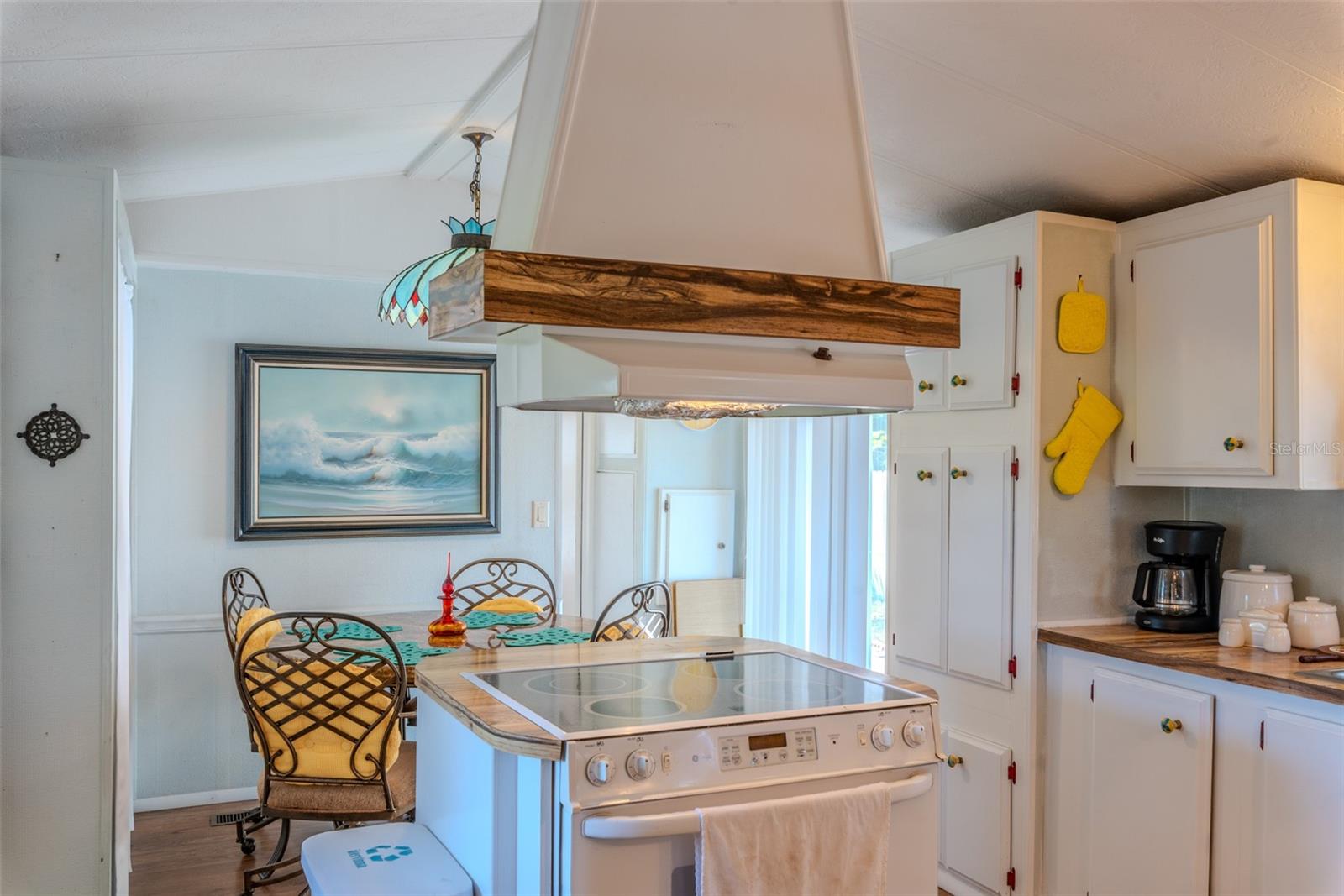 MONTVERDE HILLS - Residential