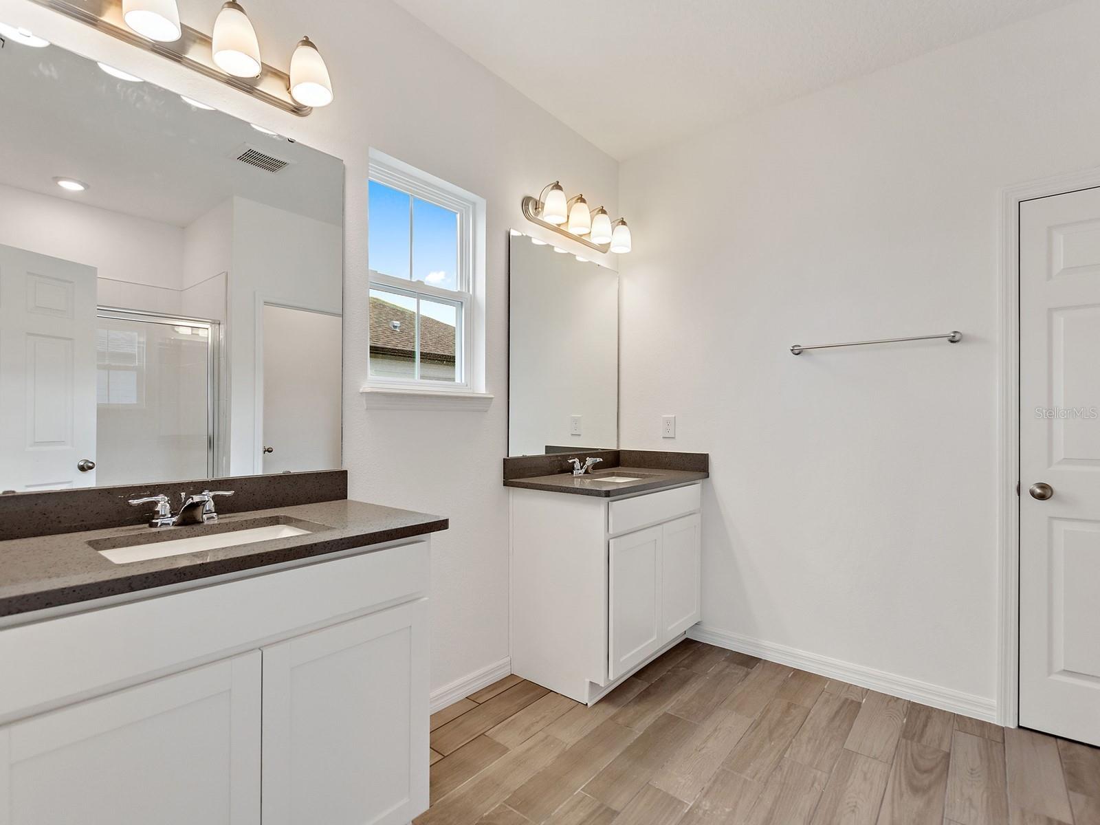 Palms-Ph 4 - Residential