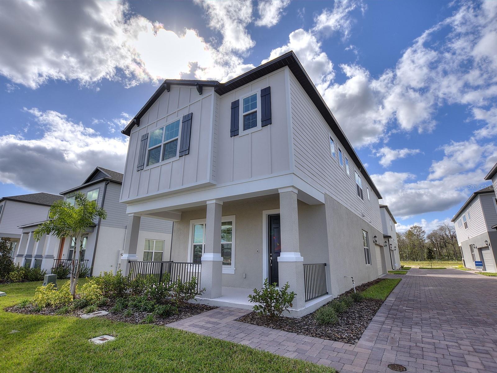 Palms-Ph 4 - Residential