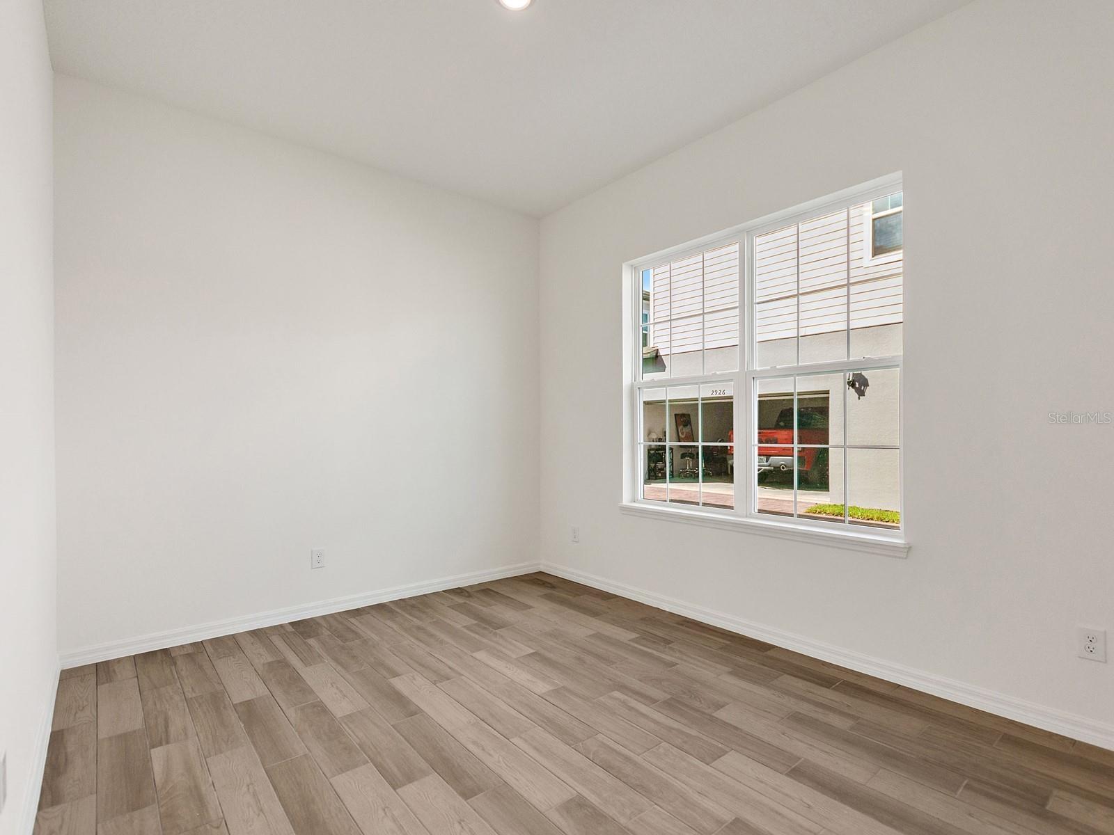 Palms-Ph 4 - Residential